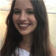 Soy maestra y actualmente trabajo en Infantil y doy clases de repaso, sobre todo para primaria, pero también para la ESO